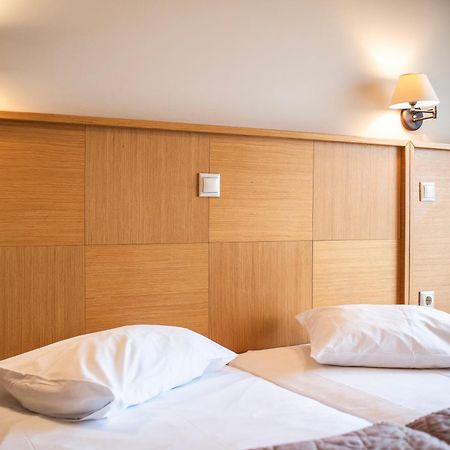 Evia Hotel & Suites Marmari  Eksteriør billede