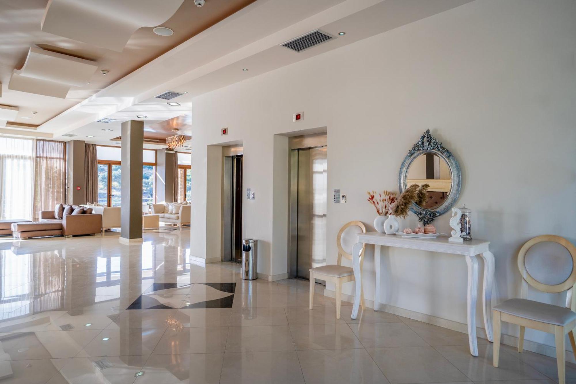 Evia Hotel & Suites Marmari  Eksteriør billede